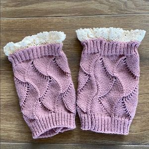 Boot peekaboo knit embellishment!